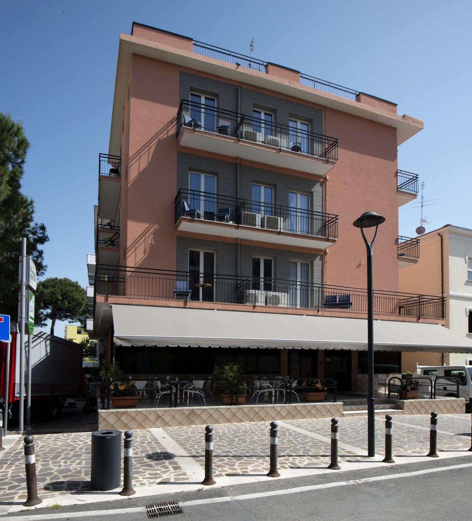Hotel Scarlet Rimini Exteriér fotografie